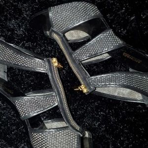 Black Michael Kors Hells